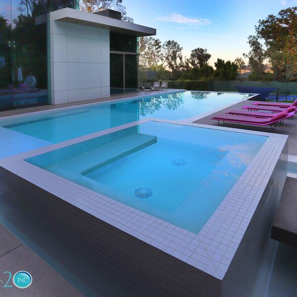 Beverly Hills Endless Summer Pool