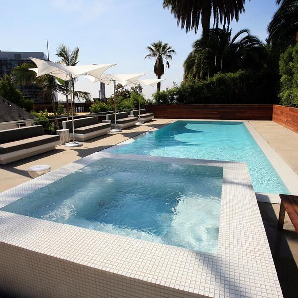 Fully Tiled Infinity Edge Spa And Zero Edge Pool
